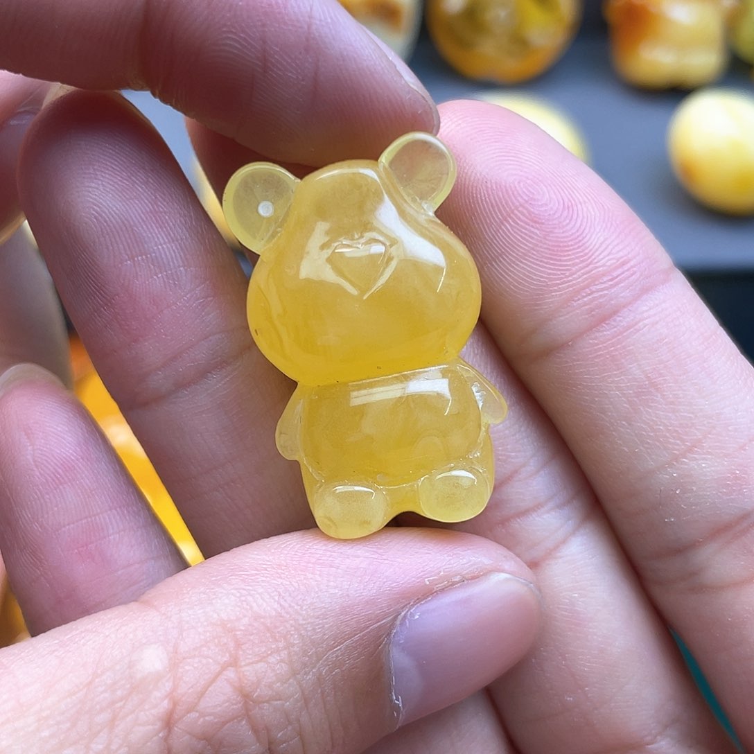 琥珀裸石未镶嵌蜜蜡