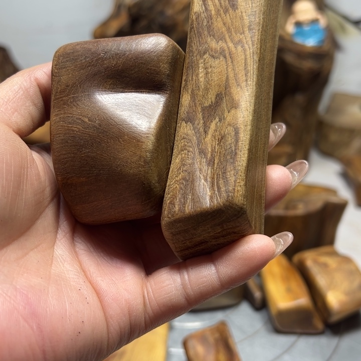 无***喻木一物一拍40手把件