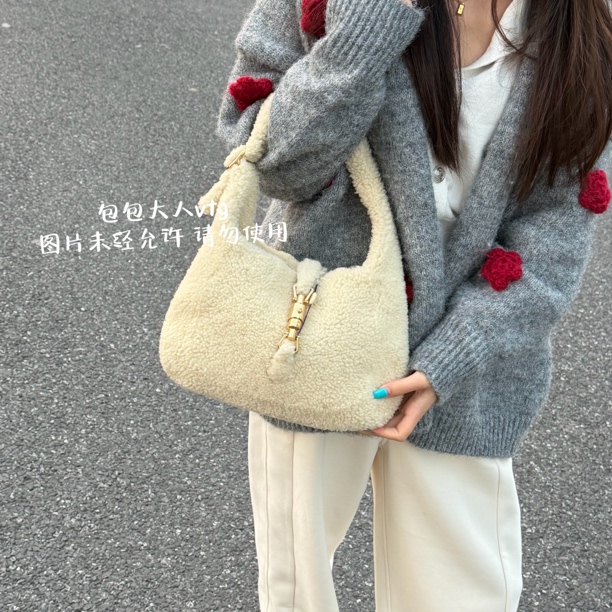 99新 GUCCI/古驰 毛绒1955jacket hobo单肩包