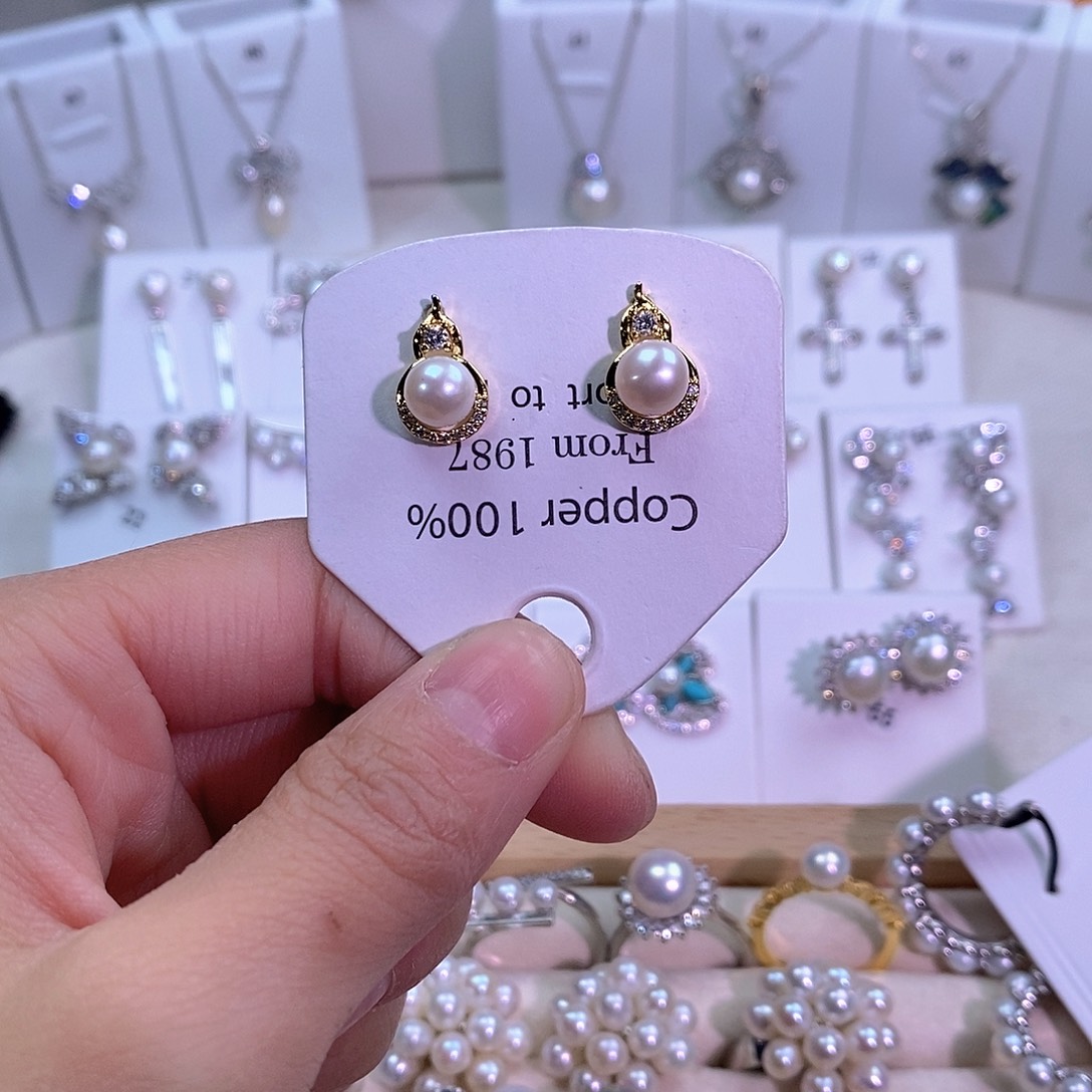 未镶嵌淡水珍珠耳饰