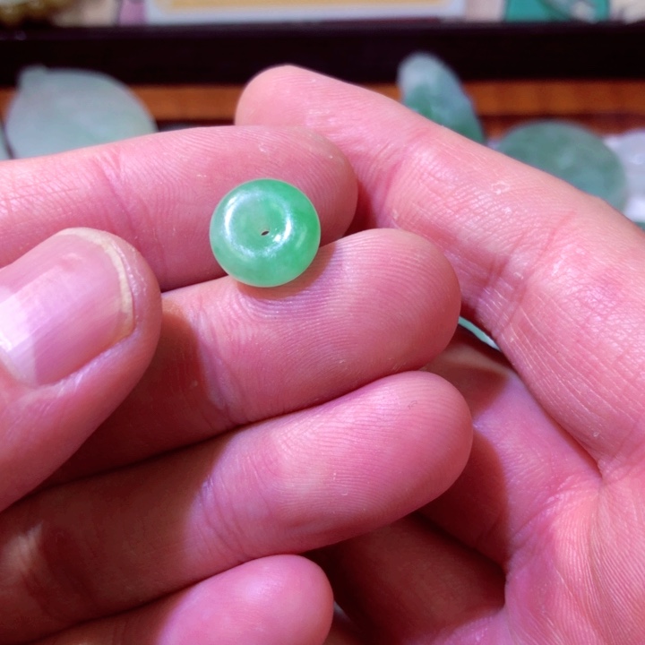 定制翡翠未镶嵌天然a货翡翠