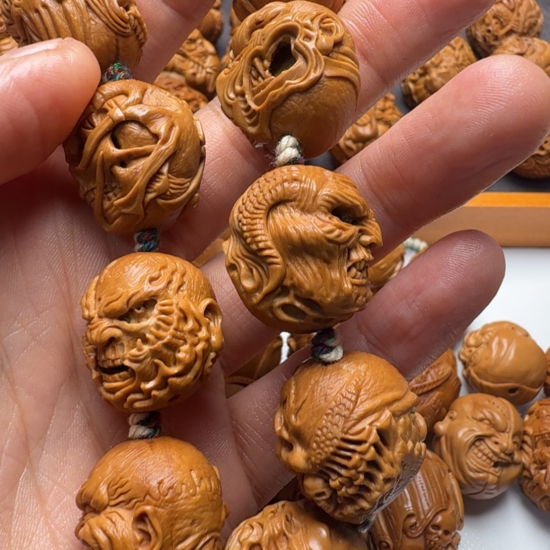 上***.大叶紫檀（黑酸枝木类）