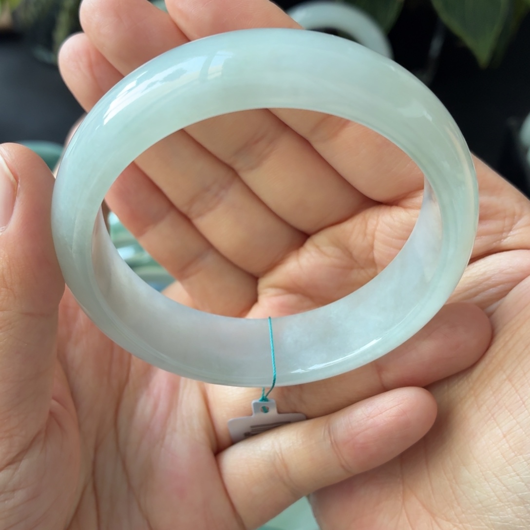 翡翠未镶嵌手镯天然