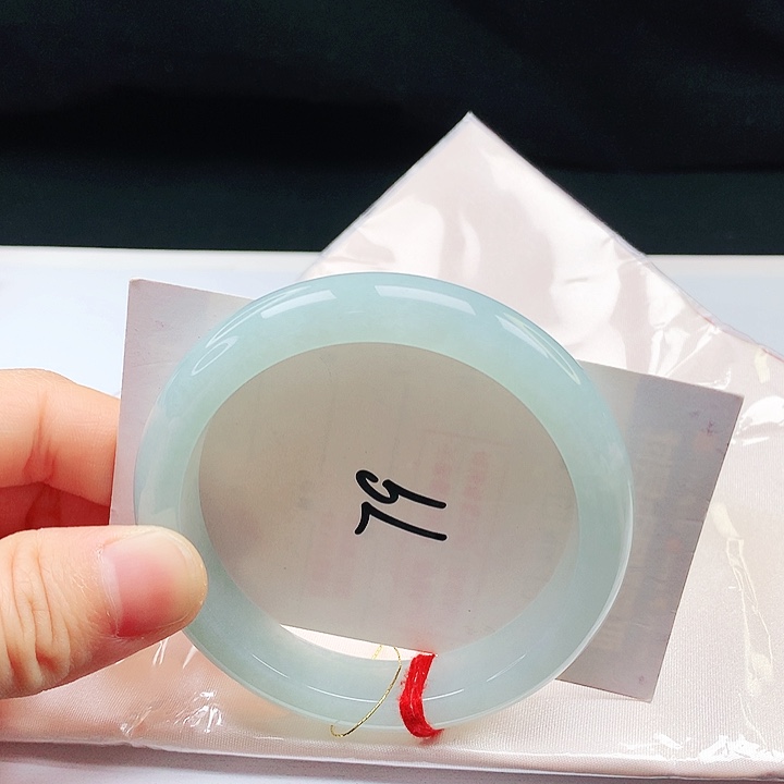 翡翠手镯未镶嵌57➕圈口