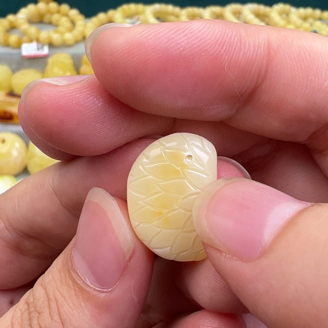 琥珀手链未镶嵌蜜蜡