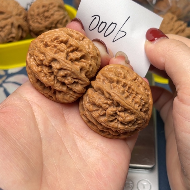 文玩核桃把件粗筋40