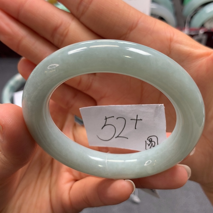 未镶嵌手镯翡翠手镯