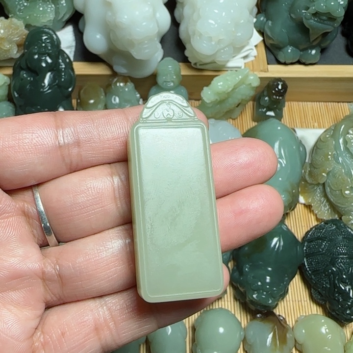 和田玉挂件未镶嵌