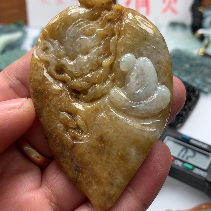 翡翠颈饰未镶嵌保真天然a货翡翠