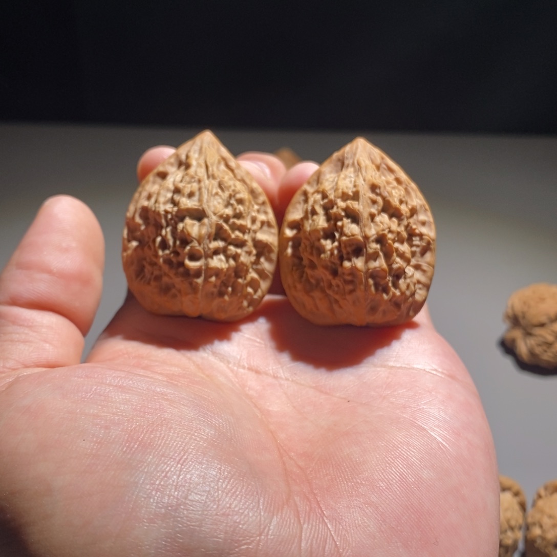 烟***火吊坠文玩核桃鸡心
