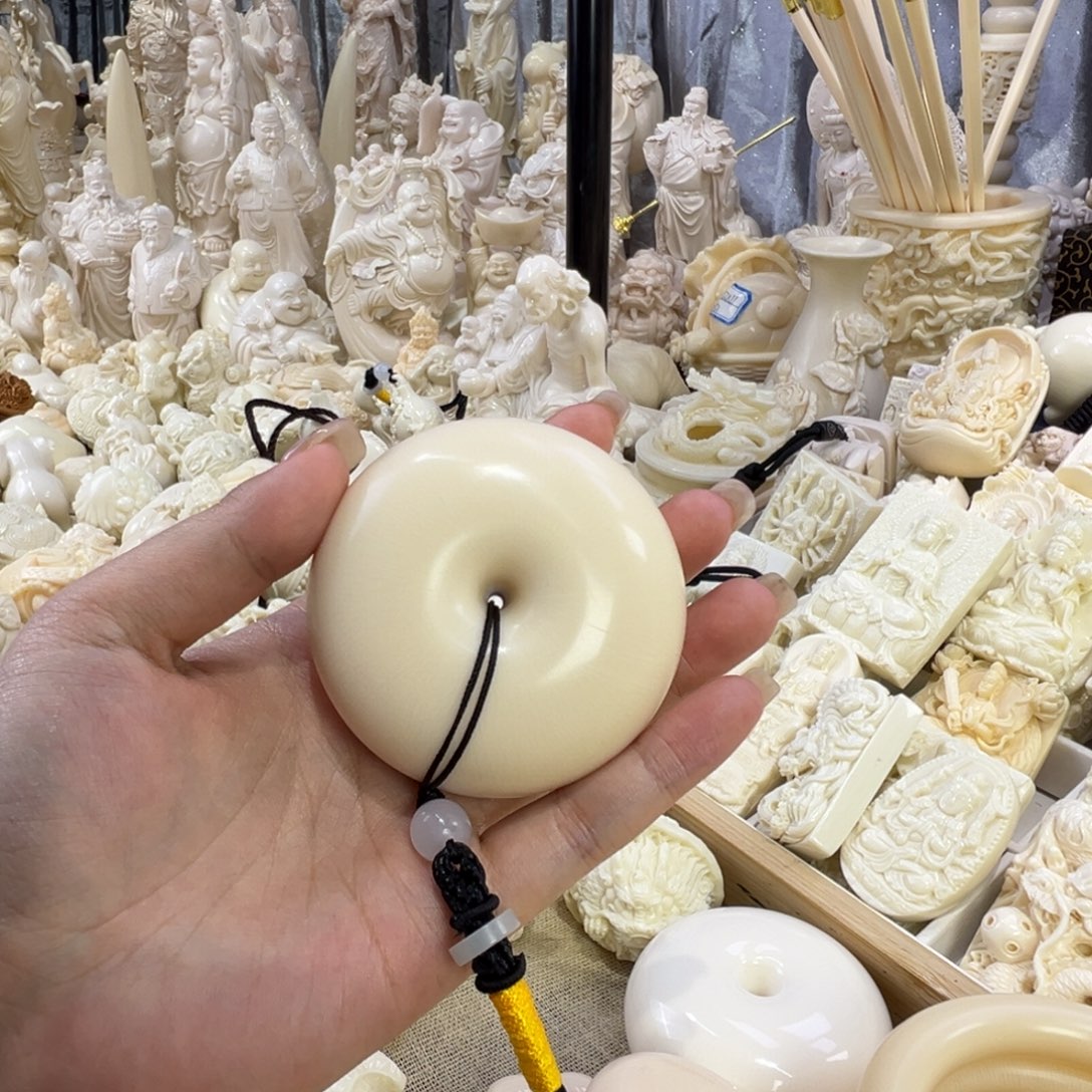 心***锁材料猛犸大平安扣