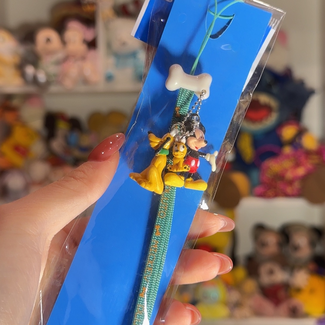 毛绒米奇布鲁托手机链