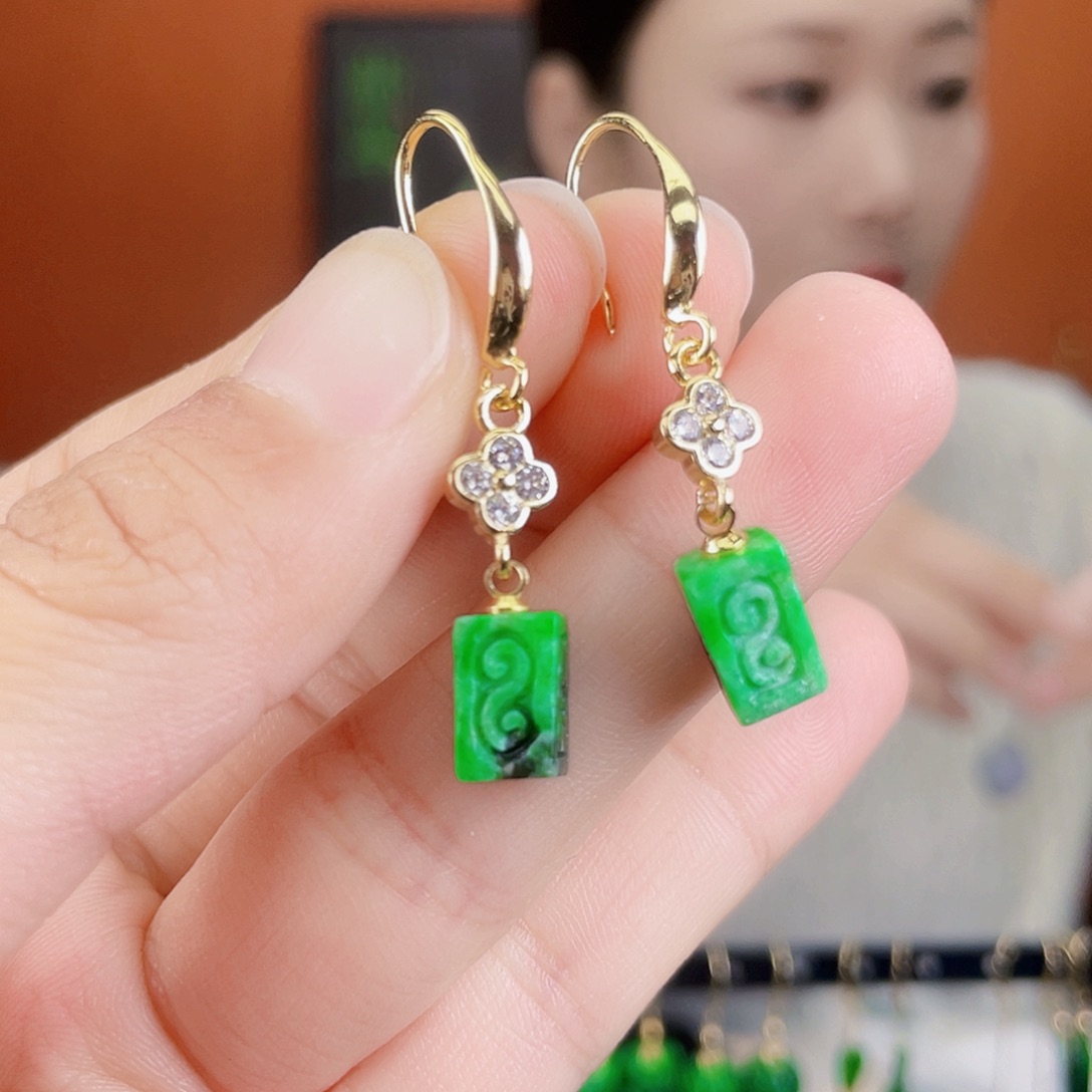 翡翠未镶嵌耳饰饰品