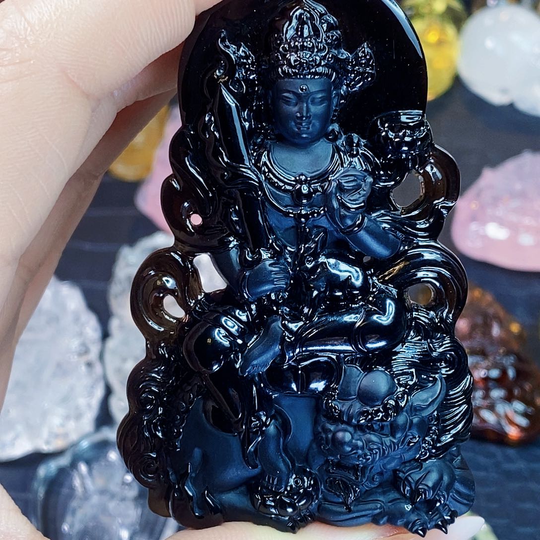 水晶颈饰未镶嵌卍****卍吊坠