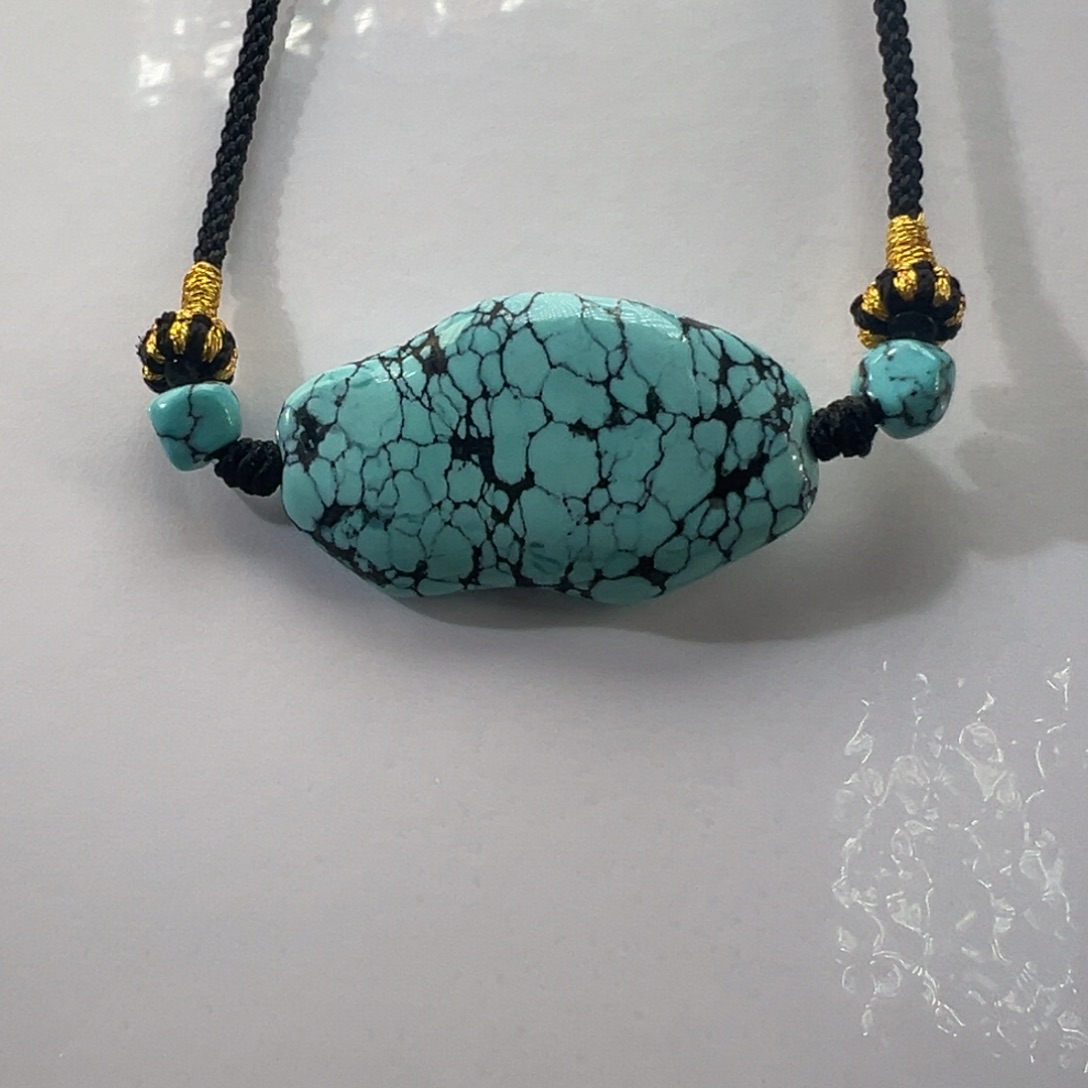 绿松石未镶嵌挂件