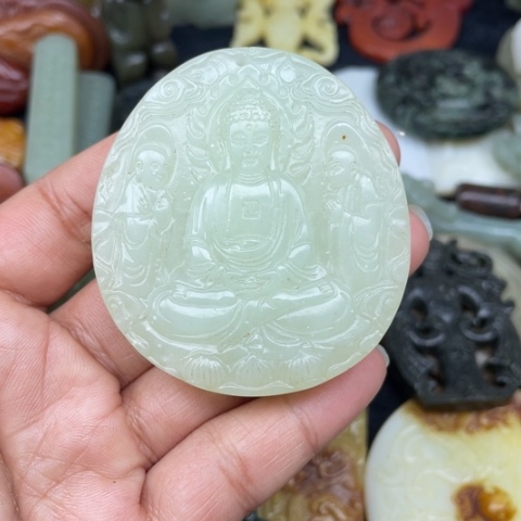 蛇纹石玉颈饰未镶嵌86