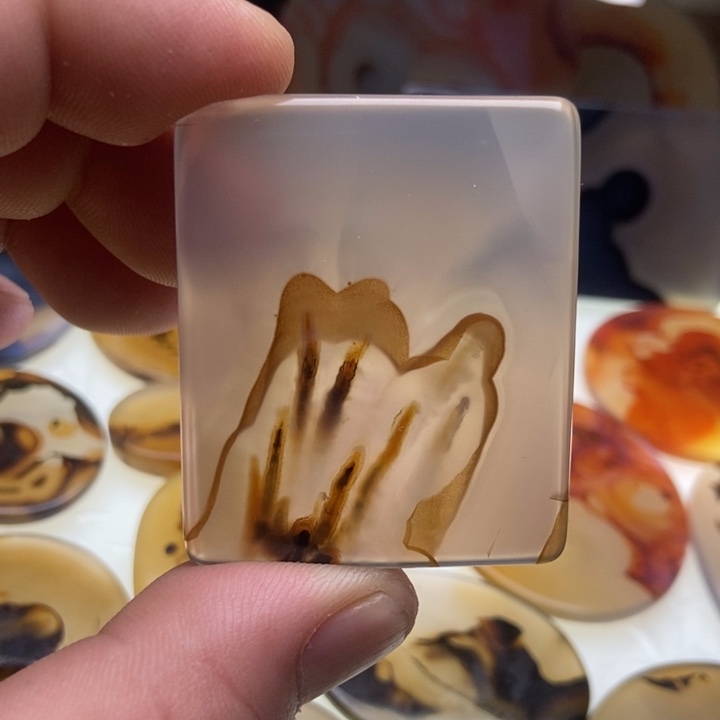 【闪购商品】玛瑙/玉髓颈饰未镶嵌