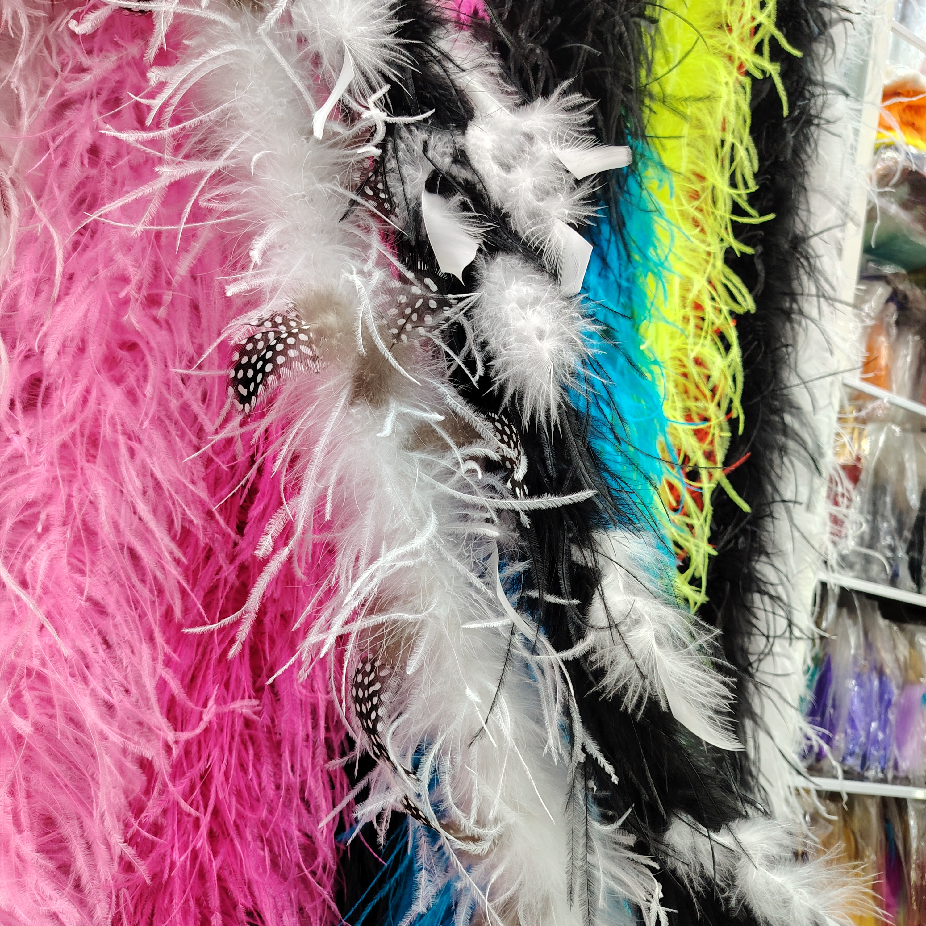 定制款不退换 鸵鸟毛毛条，加点缀，设计款