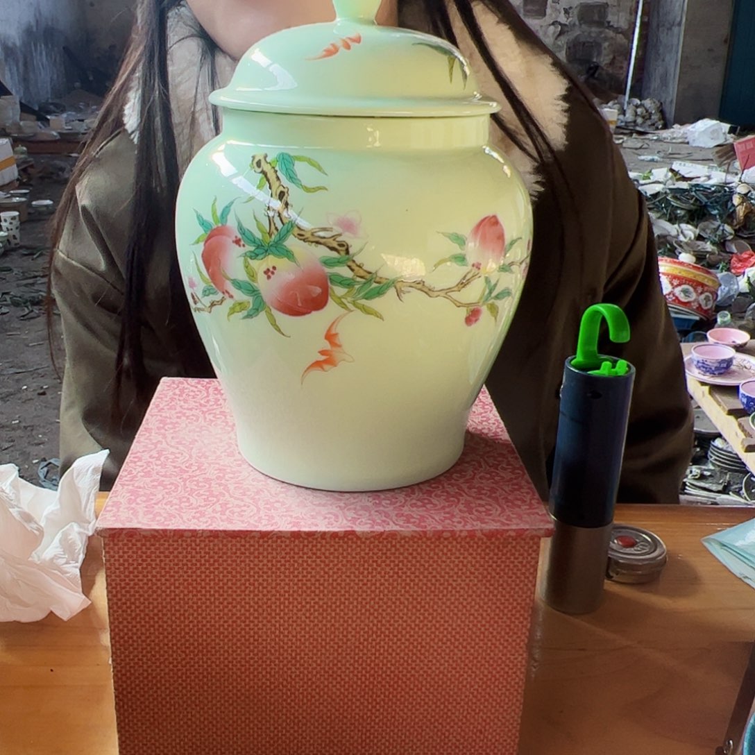 摆件陶景德镇绿xixi寿桃罐