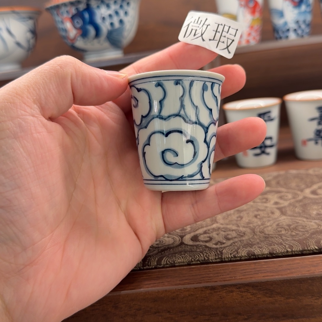 釉下手绘茶具微瑕
