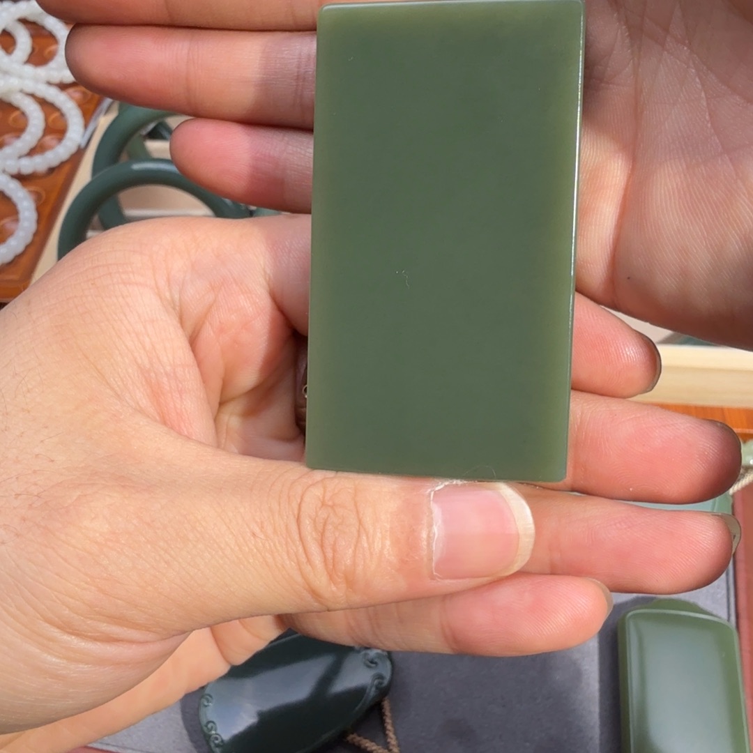 和田玉手链未镶嵌煤*