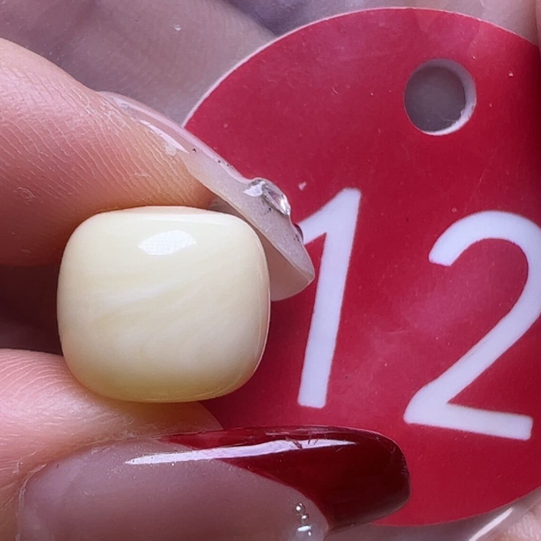 蜜蜡未镶嵌珠宝奇石11.5mm白蜡老型