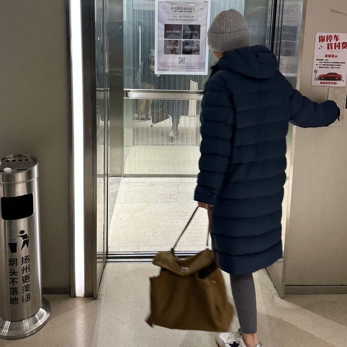 HONEY长款排骨连帽长款连帽加厚白鸭绒羽绒服外套