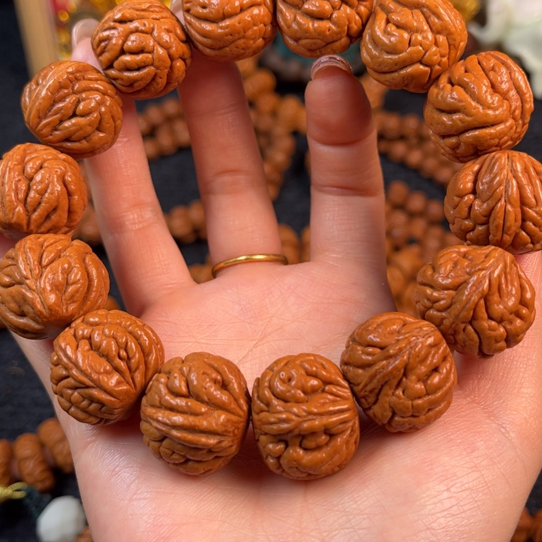 桃核手串A2链接手串