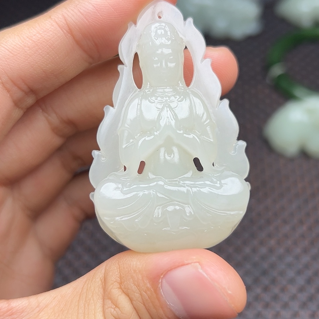 和田玉未镶嵌挂件