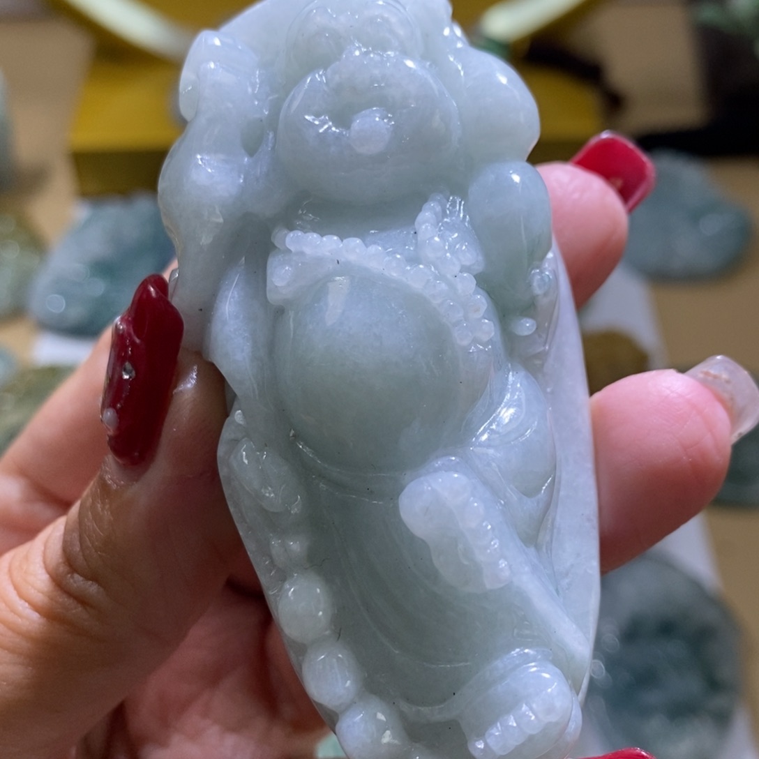 【闪购商品】翡翠颈饰未镶嵌佛