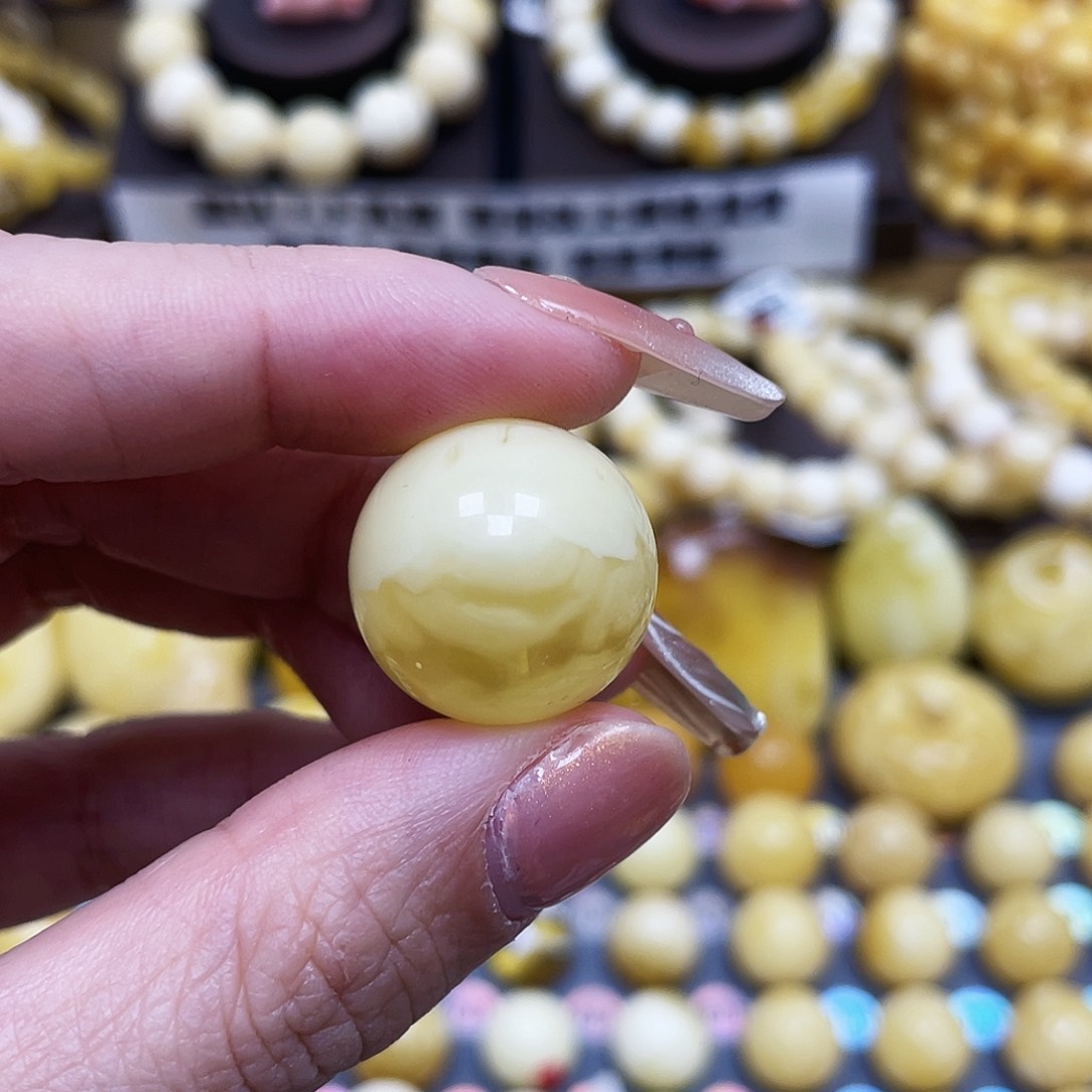 琥珀珠宝奇石未镶嵌19.9mm