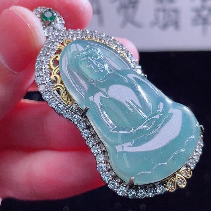 翡翠颈饰未镶嵌999999999