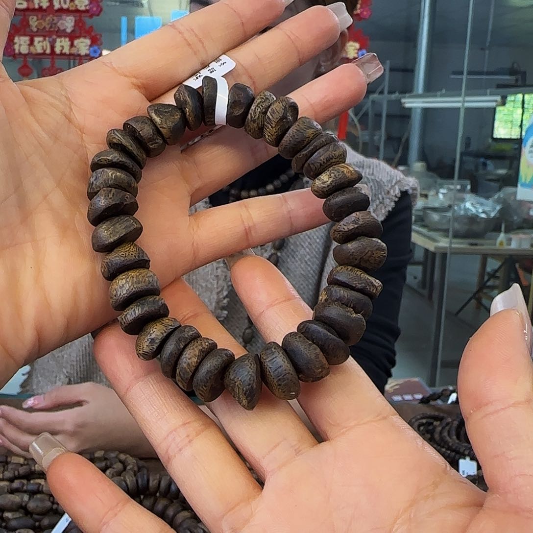 沉香手串多样性发货1条流油王沉水1321.5