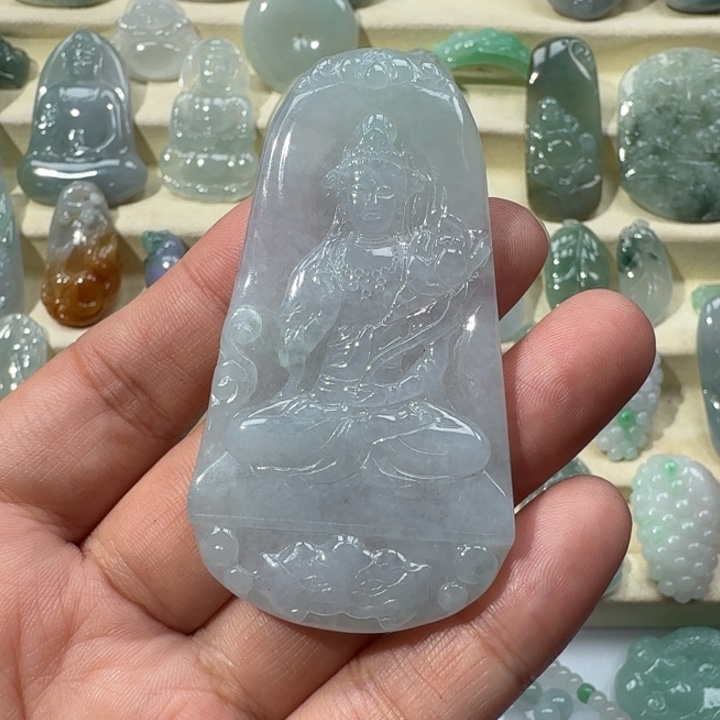 可***茵翡翠未镶嵌颈饰翡翠