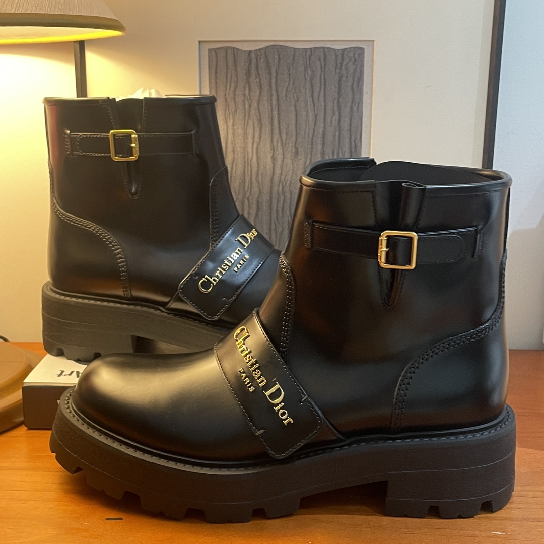 未使用 DIOR/迪奥 青奢荟/38码/秋冬时尚百搭黑色圆头短靴//90875