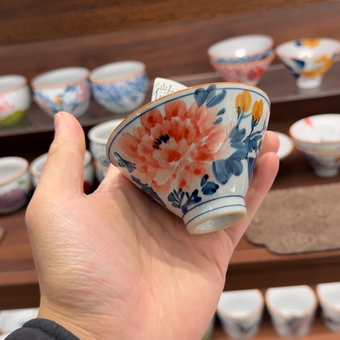 釉下手绘茶具微瑕