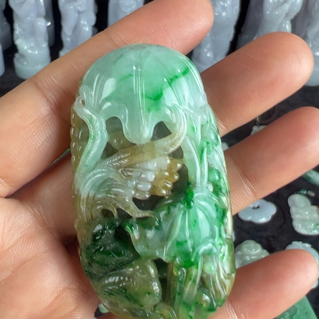 翡翠未镶嵌项圈天然翡翠老货挂件