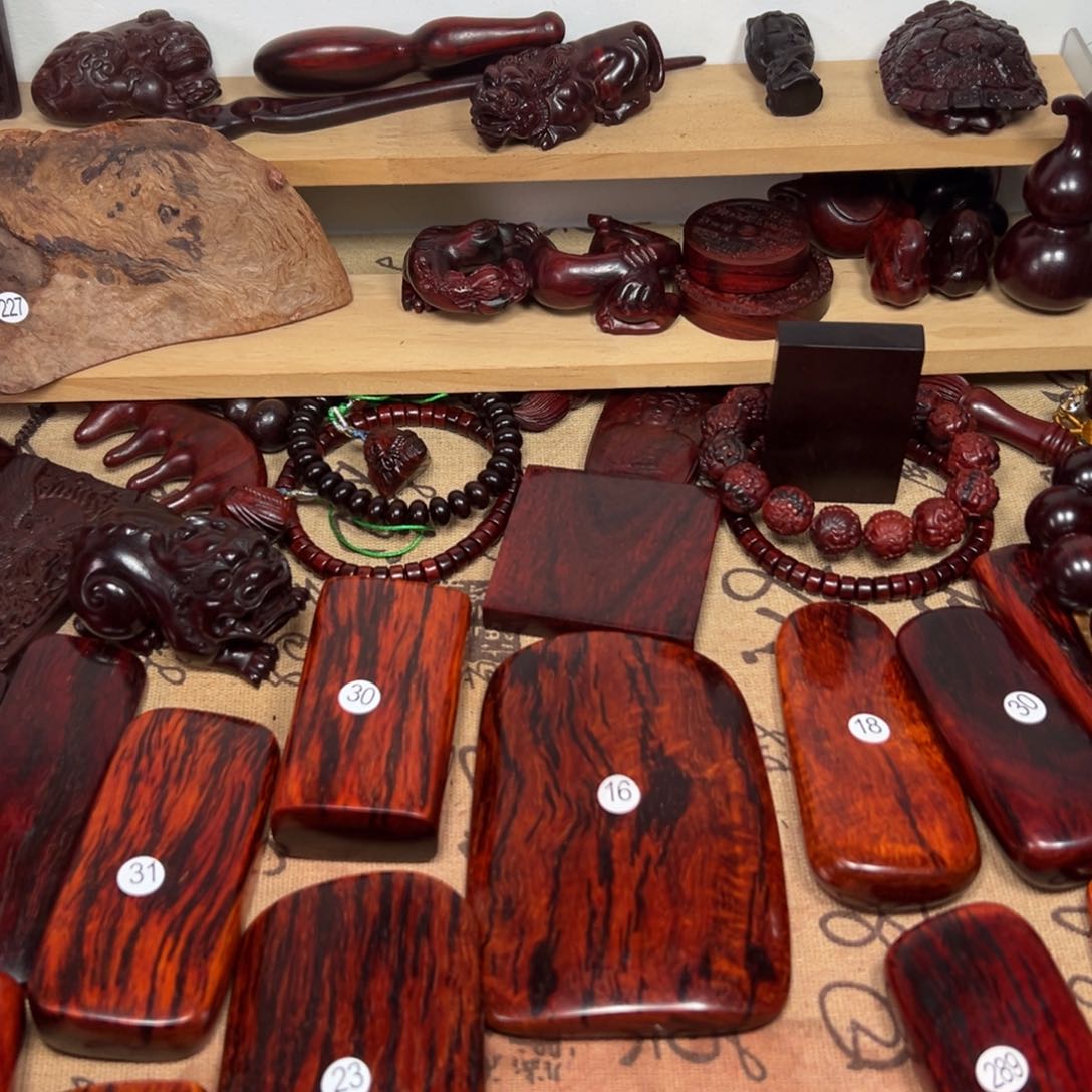 檀香紫檀（小叶紫檀）