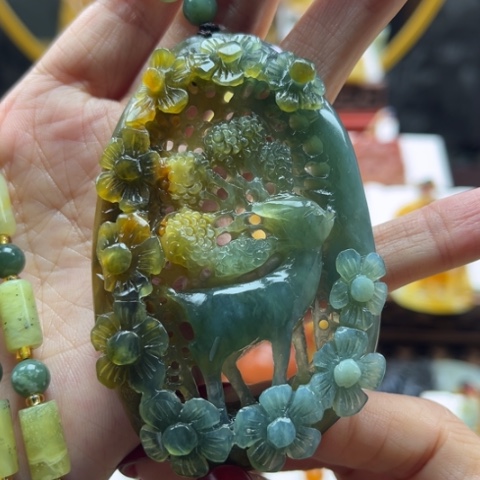 岫玉挂件未镶嵌挂件