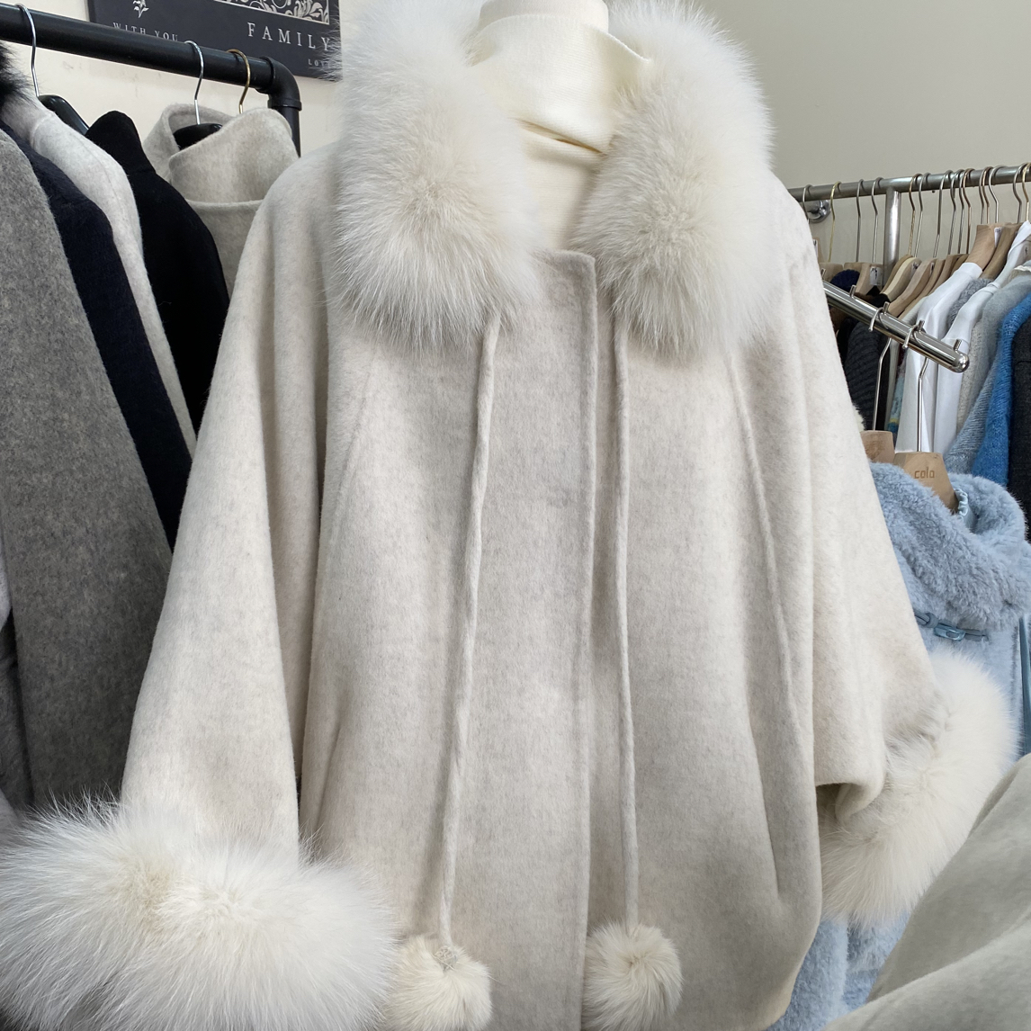 蝙蝠袖双面毛毛袖大衣