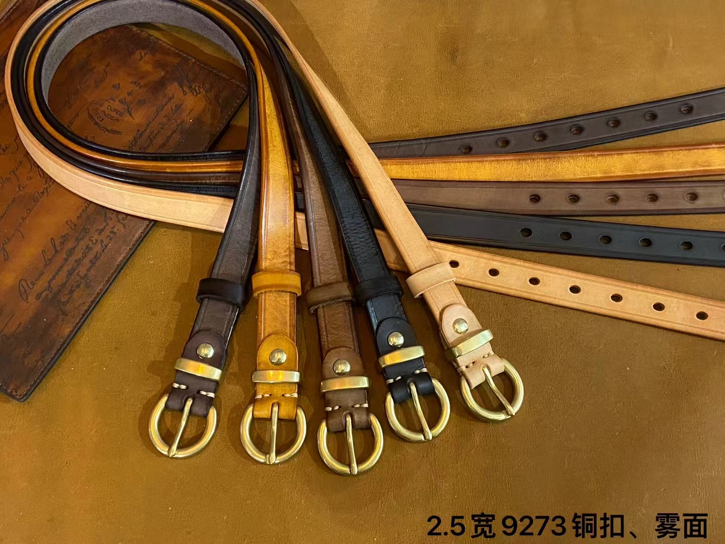 女士头层牛皮真皮腰带2.5宽铜扣铜圈休闲牛仔风格，真皮进口皮头层