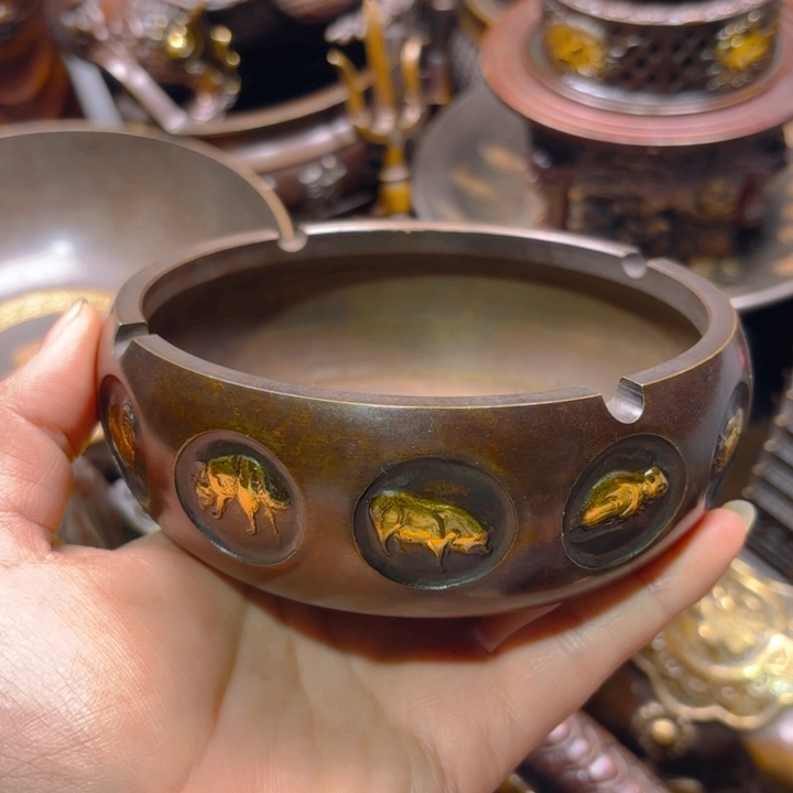 铜器摆件收收藏藏