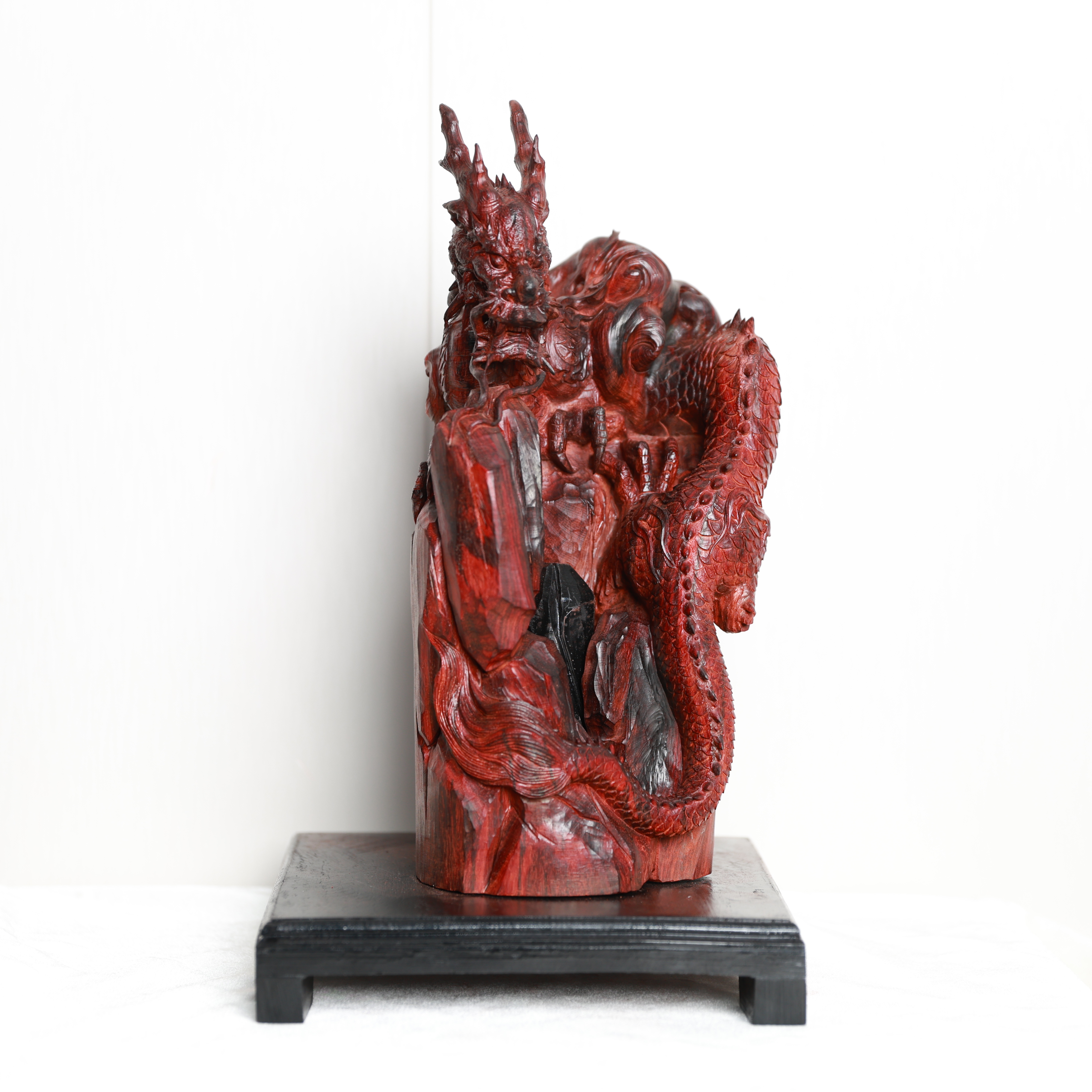 q26636 印度小叶紫檀-龙腾四海