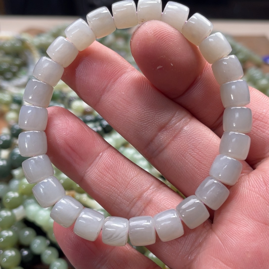 和田玉手链未镶嵌