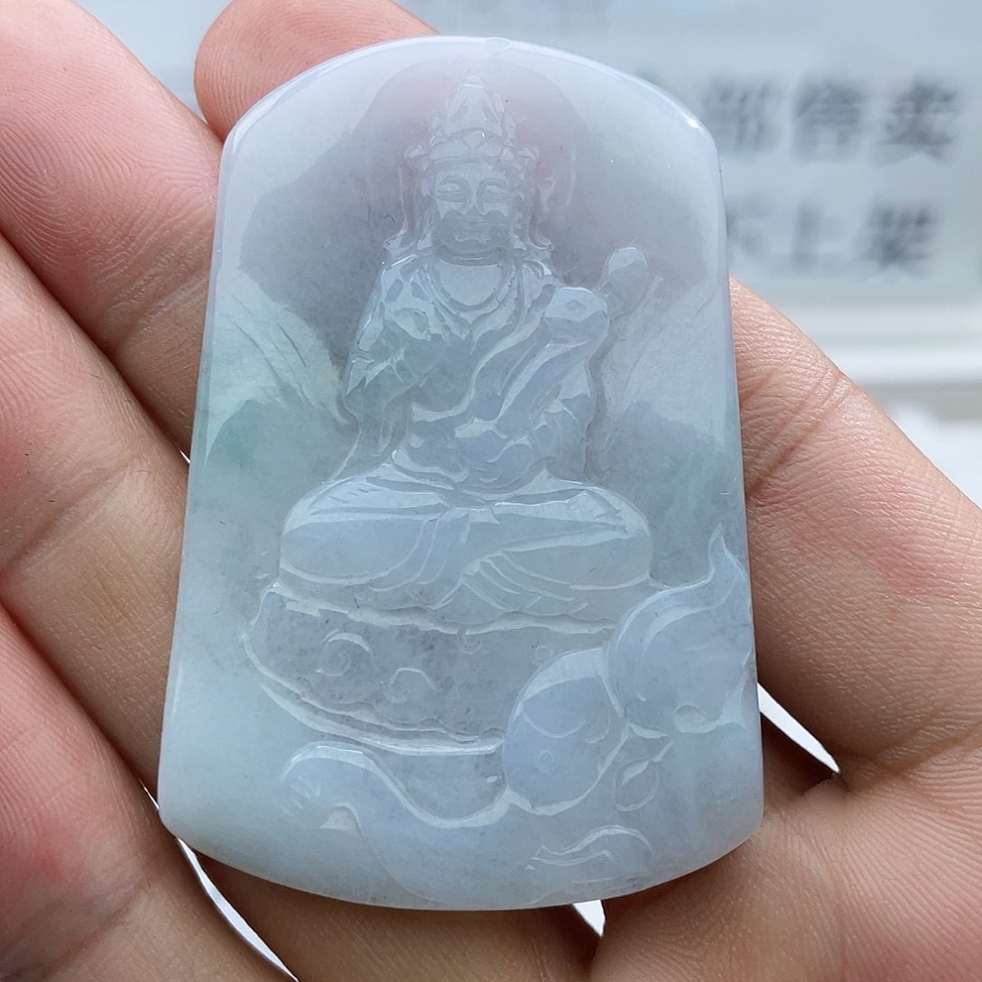 颈饰未镶嵌翡翠次**開翡翠
