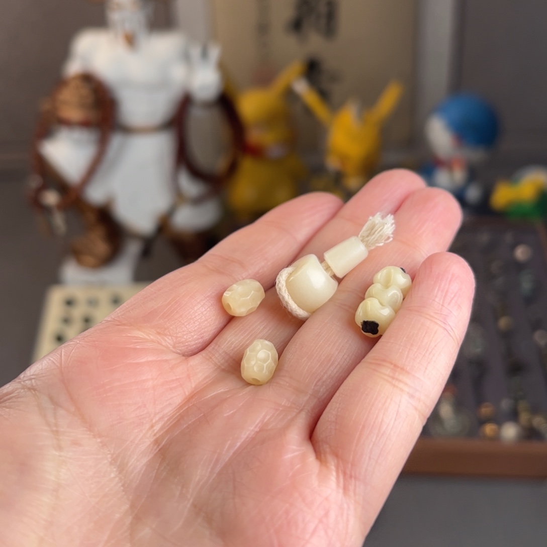 晏***砉柏香籽/百香籽吊坠