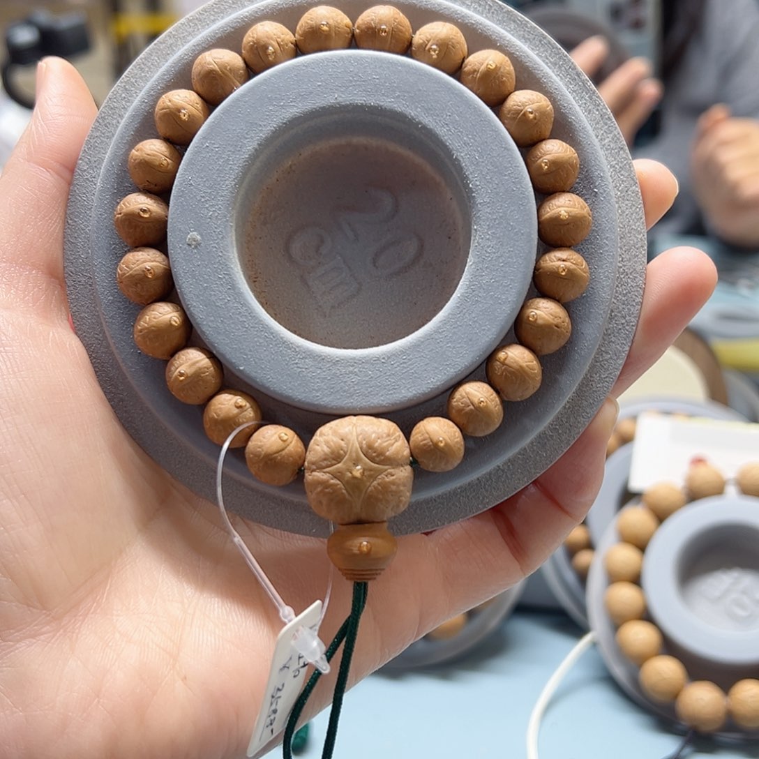 手串凤眼菩提小10左右大漏，9@2122