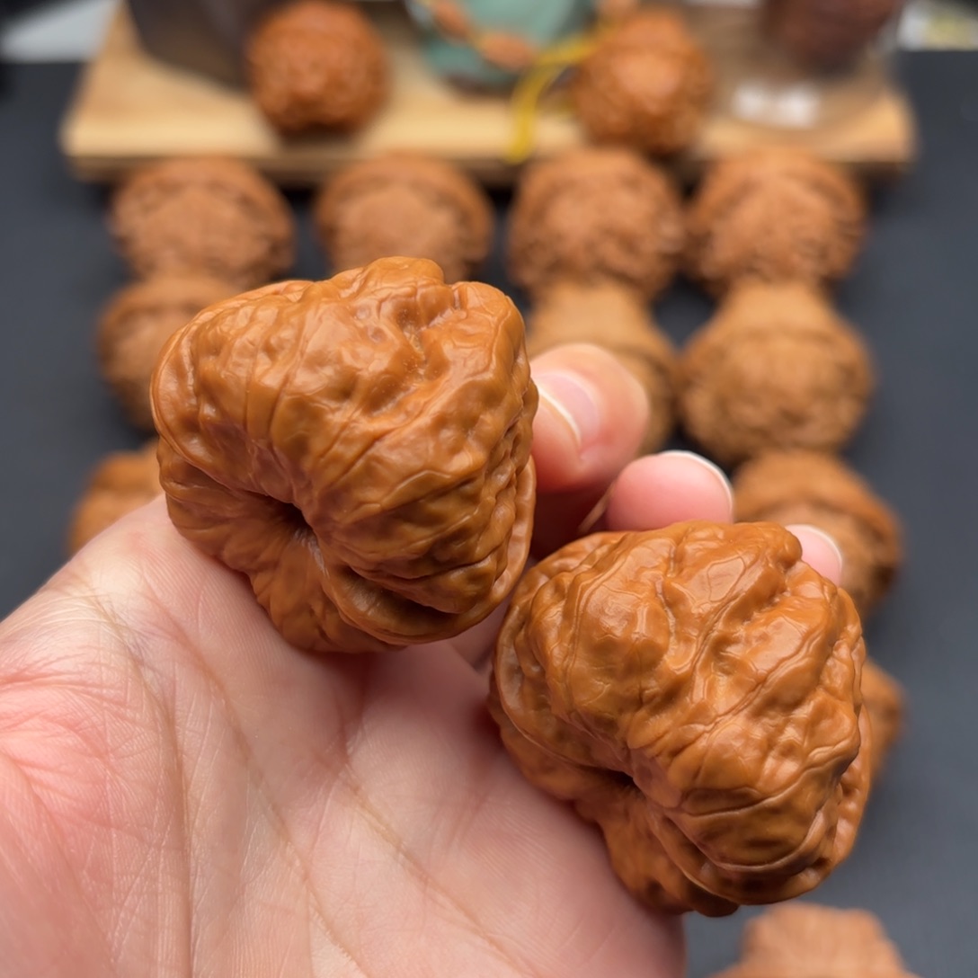 文玩核桃把件蛙饼42
