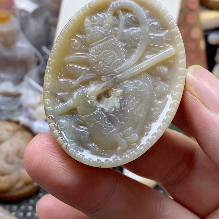 硅化珊瑚（珊瑚玉）颈饰未镶嵌