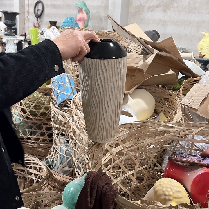 瓶高度30厘米口径6厘米微瑕捡漏针眼